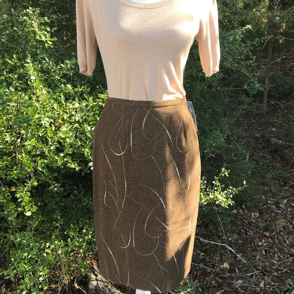 Donna Rae NY Brown Skirt Size 4P NWT - Picture 2 of 7